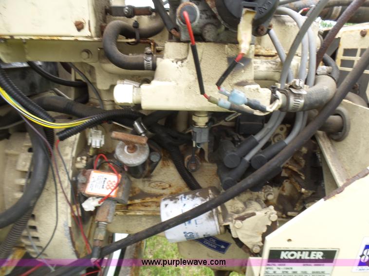 image for item L2001 2000 Ford F350 Super Duty service truck