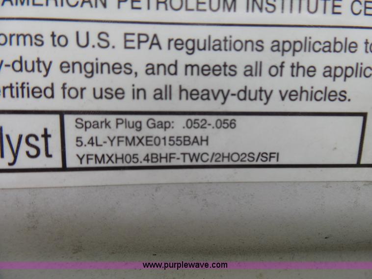 image for item L2001 2000 Ford F350 Super Duty service truck