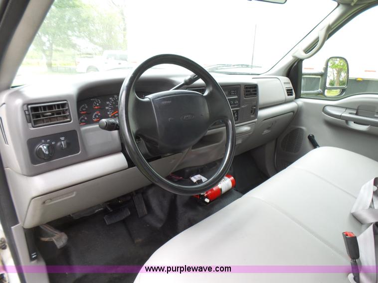 image for item L2001 2000 Ford F350 Super Duty service truck