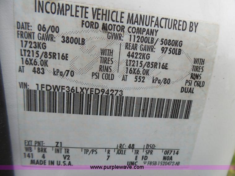 image for item L2001 2000 Ford F350 Super Duty service truck