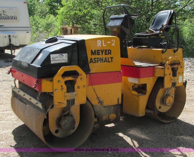 image for item L2003 Dynapac CC122 double drum roller