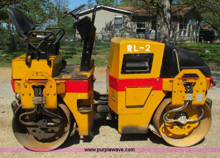 image for item L2003 Dynapac CC122 double drum roller