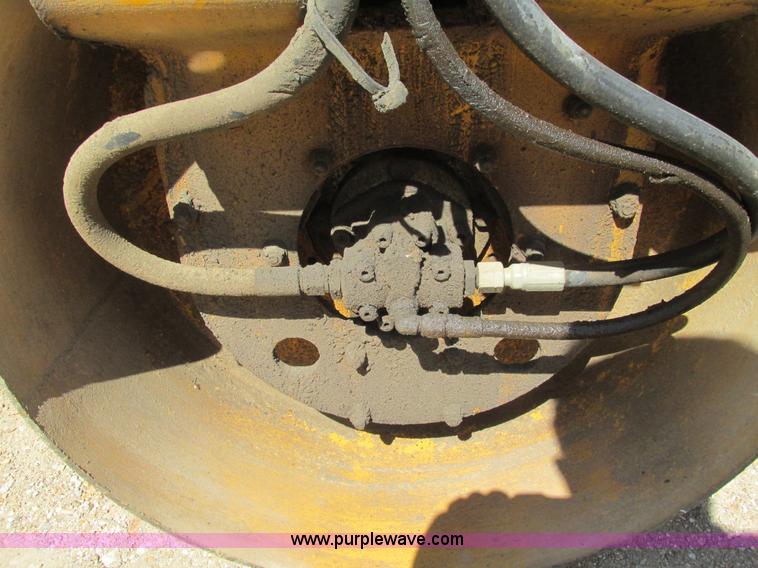 image for item L2003 Dynapac CC122 double drum roller