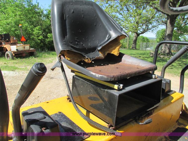 image for item L2003 Dynapac CC122 double drum roller