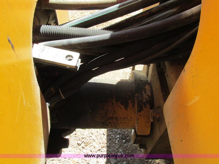 image for item L2003 Dynapac CC122 double drum roller