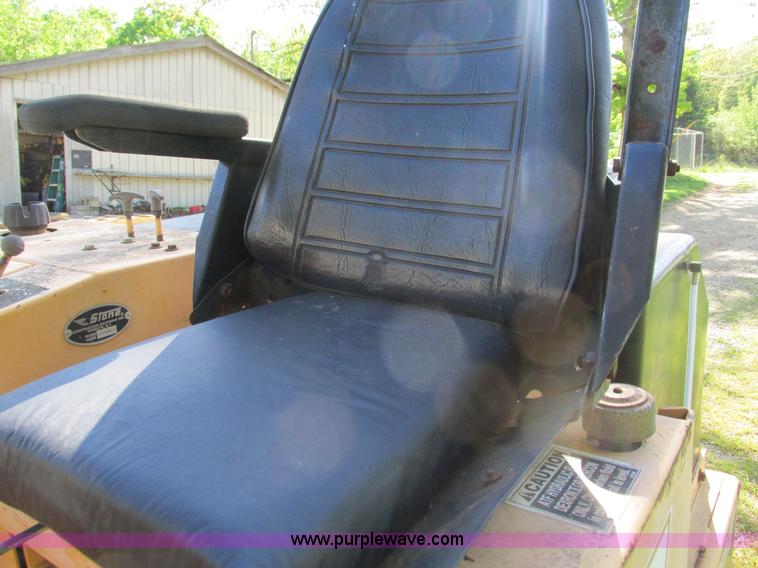 image for item L2004 Stone AVR4000 double drum roller