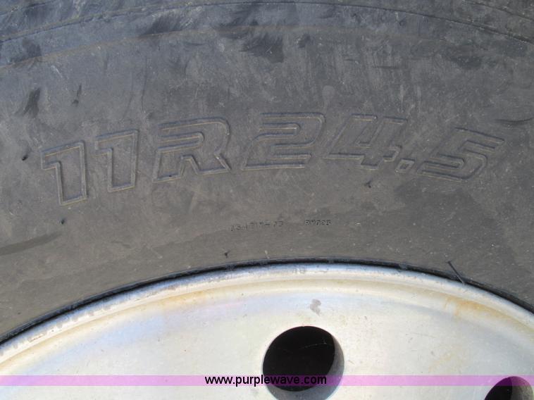 image for item L2005 1987 Freightliner FLC-64T dump truck