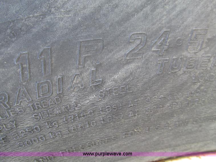 image for item L2005 1987 Freightliner FLC-64T dump truck