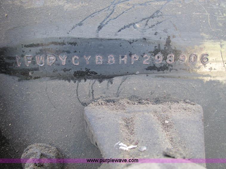 image for item L2005 1987 Freightliner FLC-64T dump truck