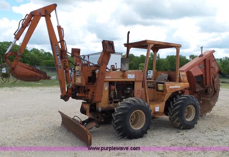image for item L2013 Ditch Witch 6510DD rock saw
