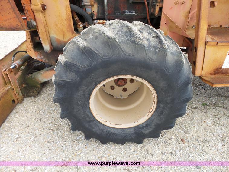 image for item L2013 Ditch Witch 6510DD rock saw