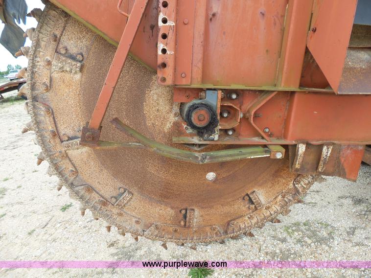 image for item L2013 Ditch Witch 6510DD rock saw