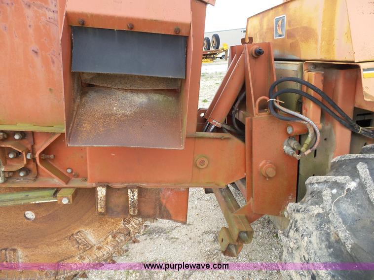 image for item L2013 Ditch Witch 6510DD rock saw