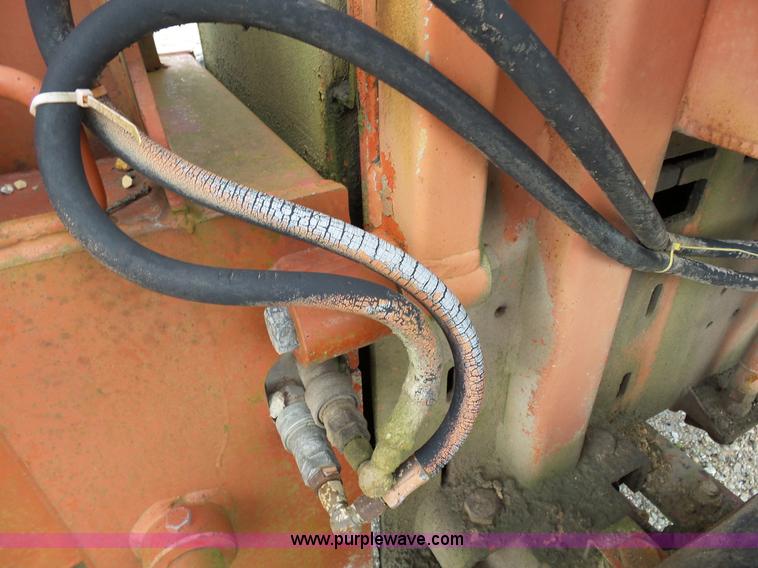 image for item L2013 Ditch Witch 6510DD rock saw