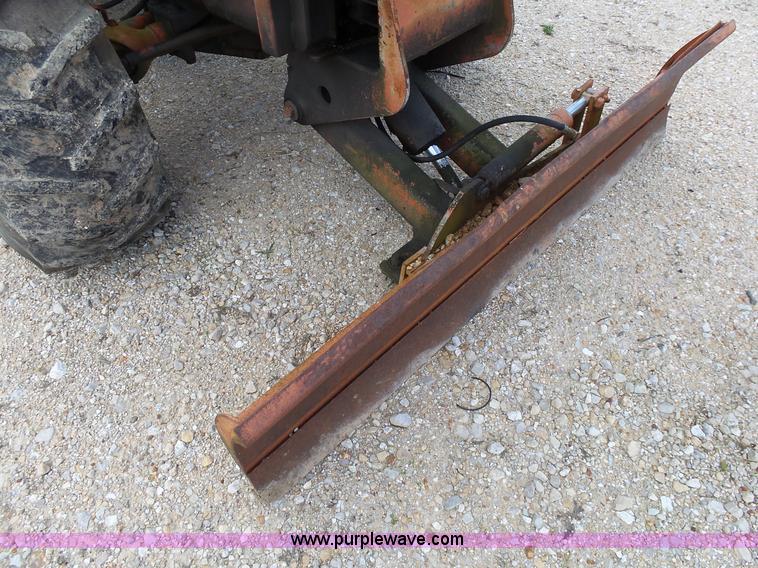 image for item L2013 Ditch Witch 6510DD rock saw