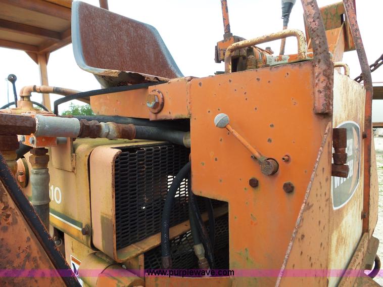 image for item L2013 Ditch Witch 6510DD rock saw