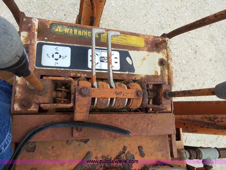 image for item L2013 Ditch Witch 6510DD rock saw