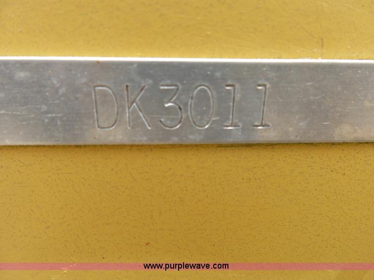 image for item L2014 1997 Vermeer Flex Trak 115 cable plow