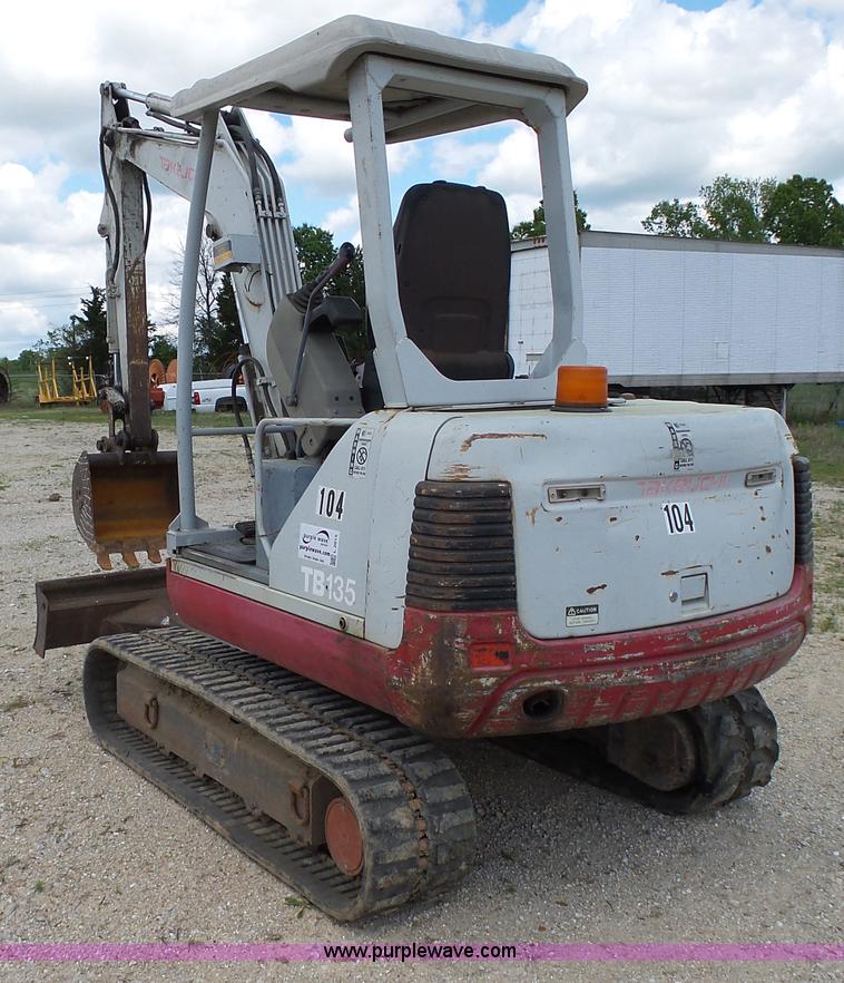 image for item L2015 2005 Takeuchi TB135 compact excavator