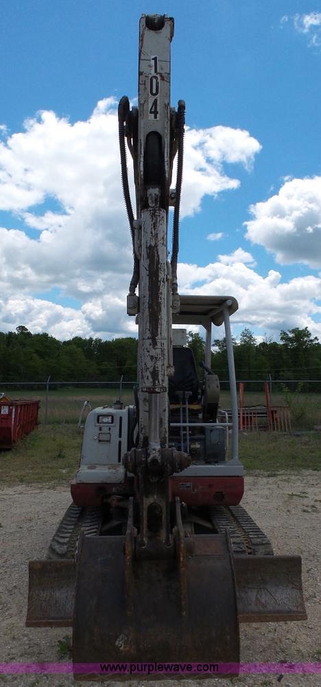 image for item L2015 2005 Takeuchi TB135 compact excavator