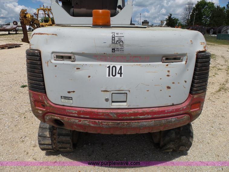 image for item L2015 2005 Takeuchi TB135 compact excavator
