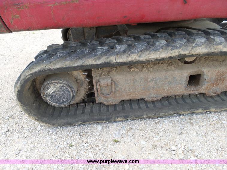 image for item L2015 2005 Takeuchi TB135 compact excavator