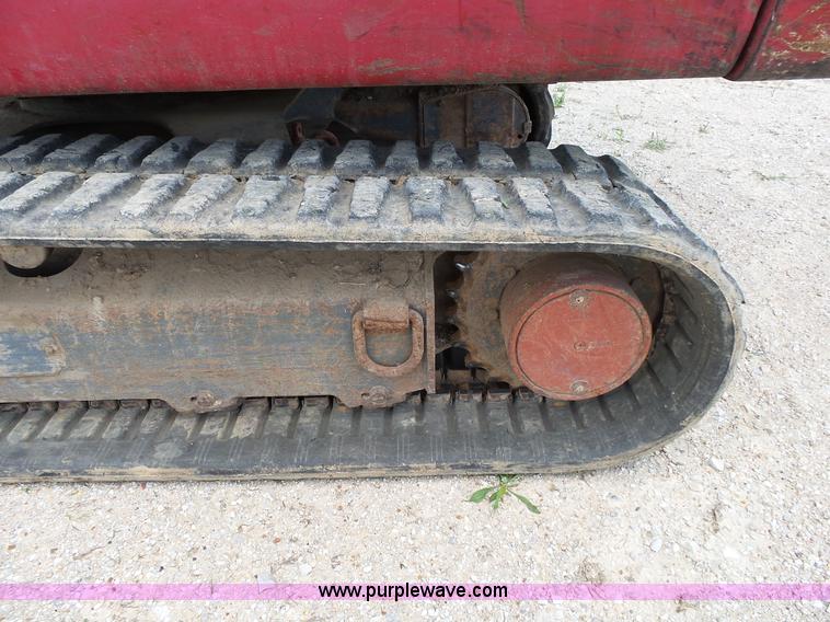 image for item L2015 2005 Takeuchi TB135 compact excavator