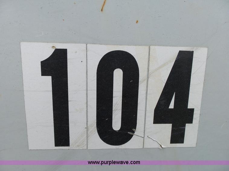 image for item L2015 2005 Takeuchi TB135 compact excavator