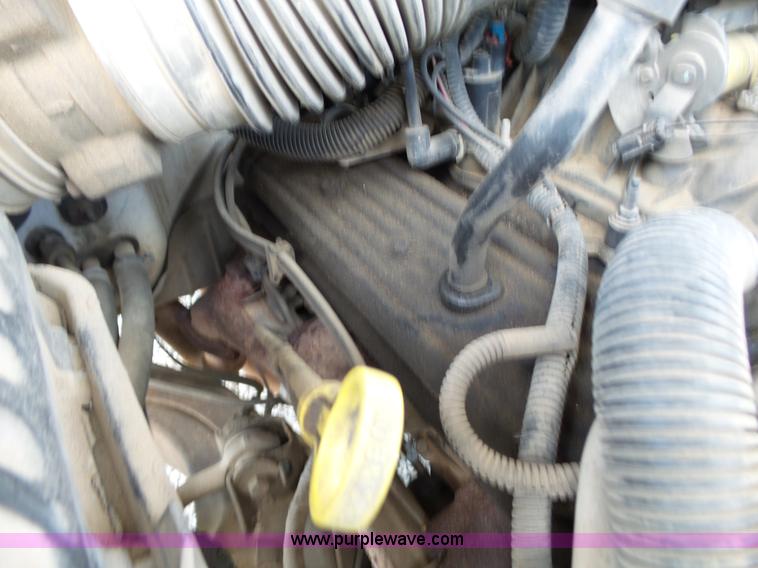 image for item L2017 2000 Chevrolet 2500 pickup truck