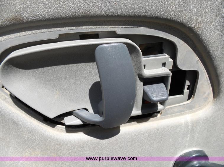 image for item L2017 2000 Chevrolet 2500 pickup truck