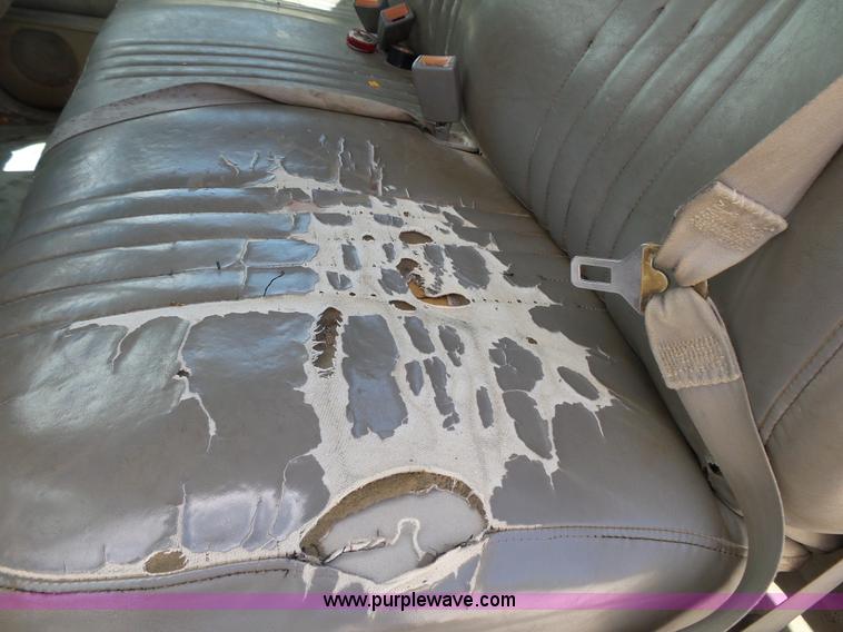 image for item L2017 2000 Chevrolet 2500 pickup truck