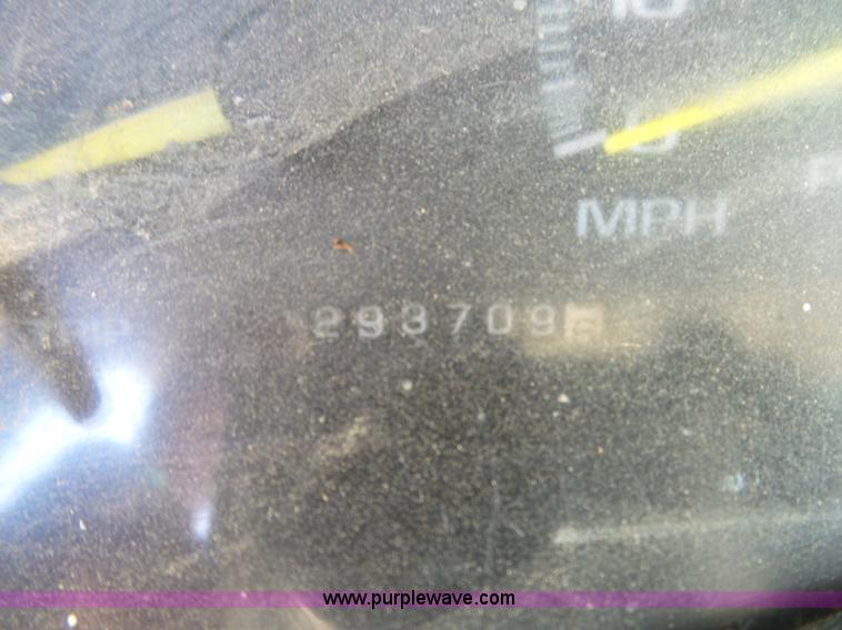 image for item L2017 2000 Chevrolet 2500 pickup truck