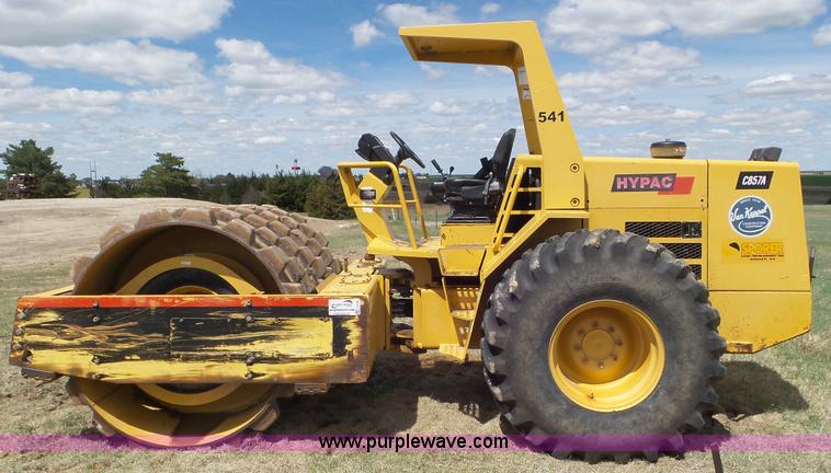 image for item L2148 2001 Hypac C857A single drum roller