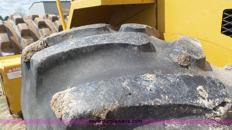 image for item L2148 2001 Hypac C857A single drum roller