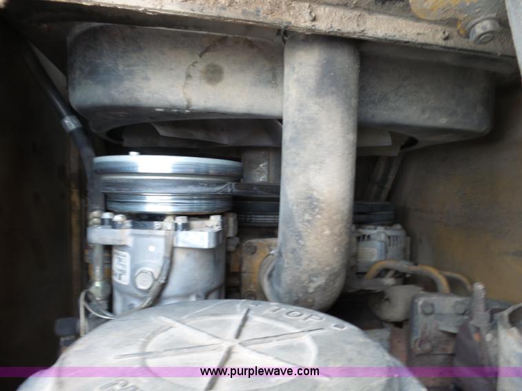 image for item L5499 1998 Caterpillar 416C backhoe