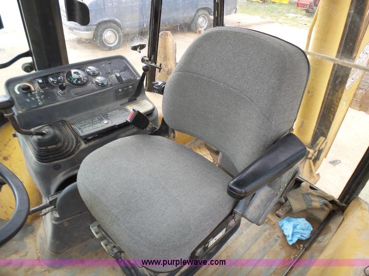 image for item L5499 1998 Caterpillar 416C backhoe