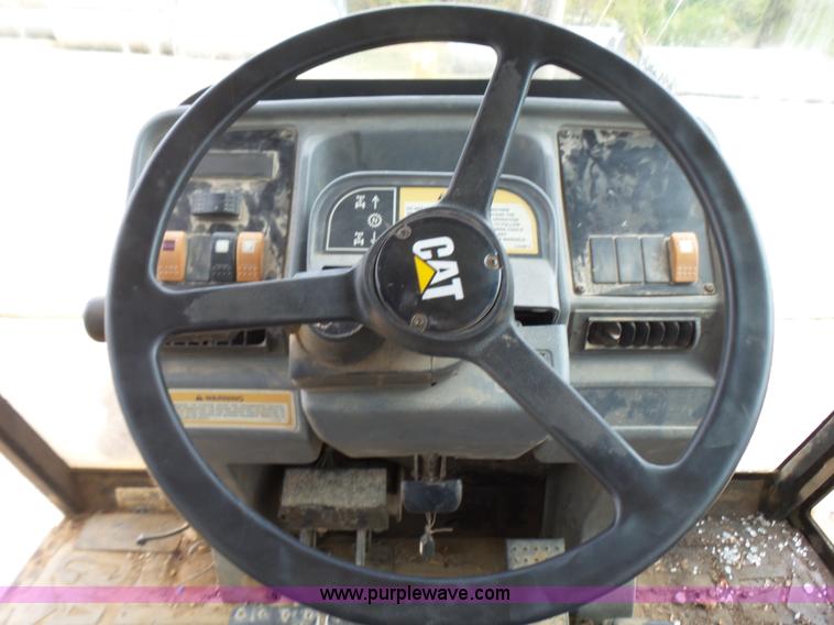 image for item L5499 1998 Caterpillar 416C backhoe