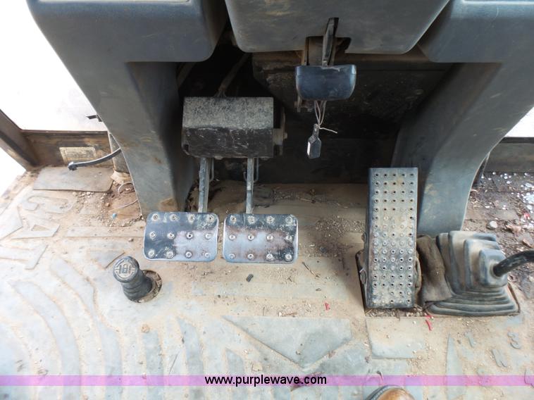 image for item L5499 1998 Caterpillar 416C backhoe