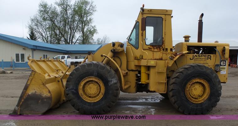 image for item L5700 1978 Caterpillar 966C wheel loader