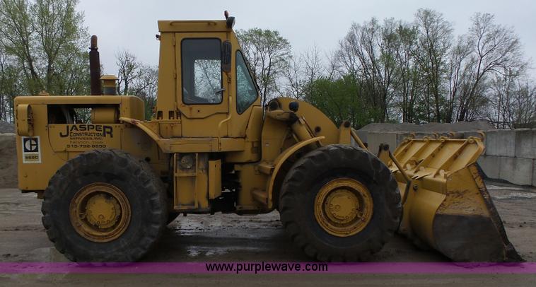 image for item L5700 1978 Caterpillar 966C wheel loader