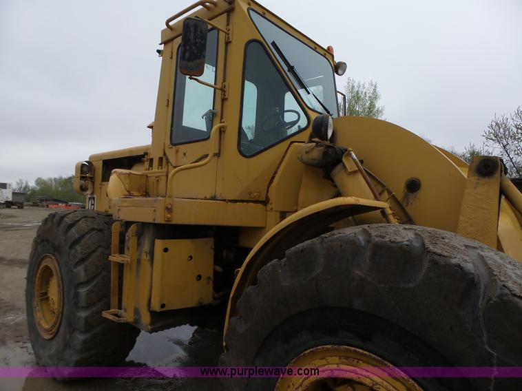 image for item L5700 1978 Caterpillar 966C wheel loader