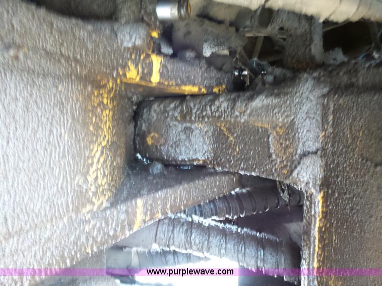 image for item L5700 1978 Caterpillar 966C wheel loader