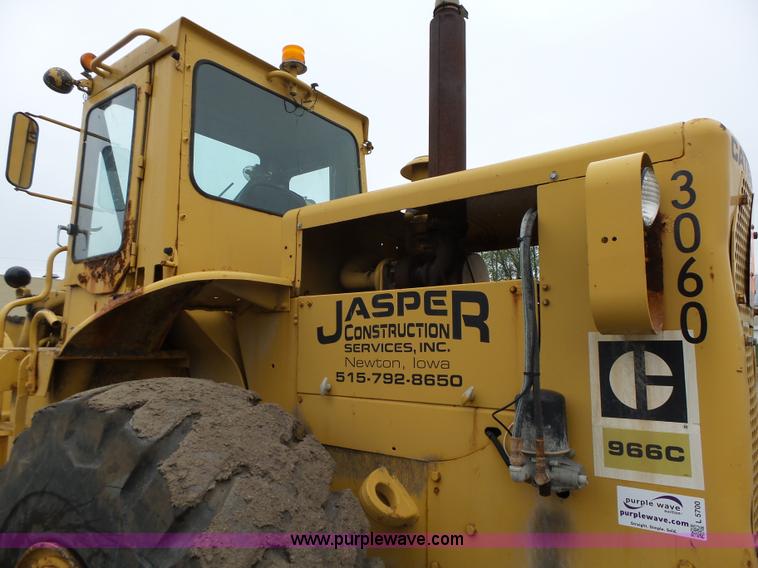 image for item L5700 1978 Caterpillar 966C wheel loader