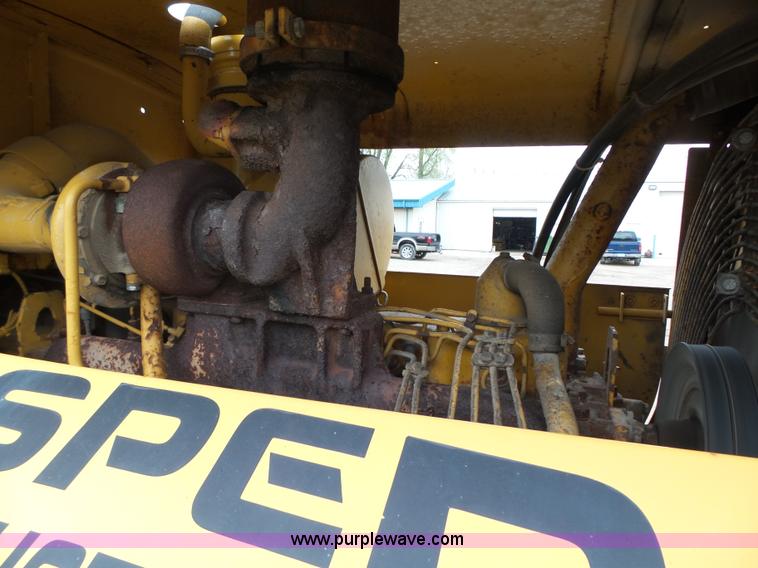 image for item L5700 1978 Caterpillar 966C wheel loader