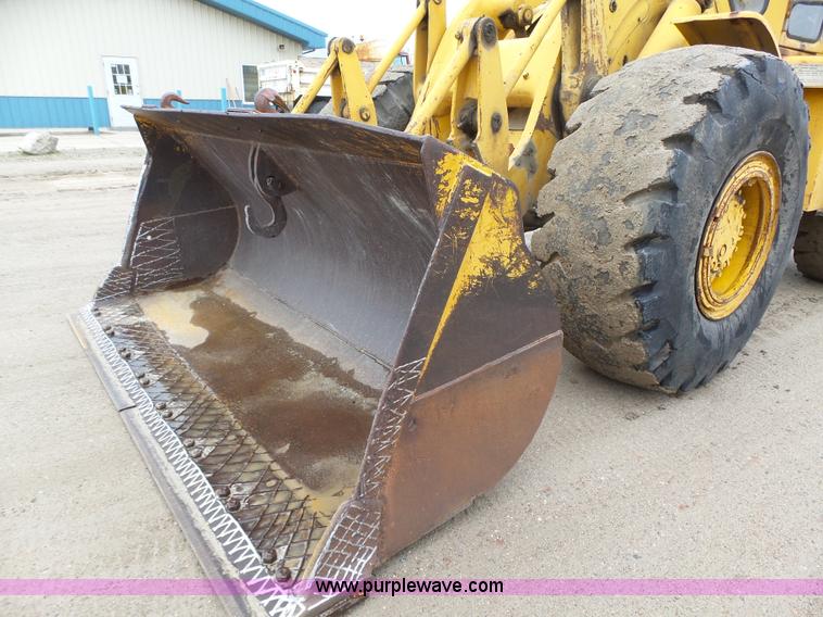 image for item L5701 1965 Caterpillar 966B wheel loader