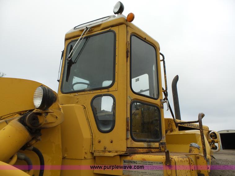 image for item L5701 1965 Caterpillar 966B wheel loader