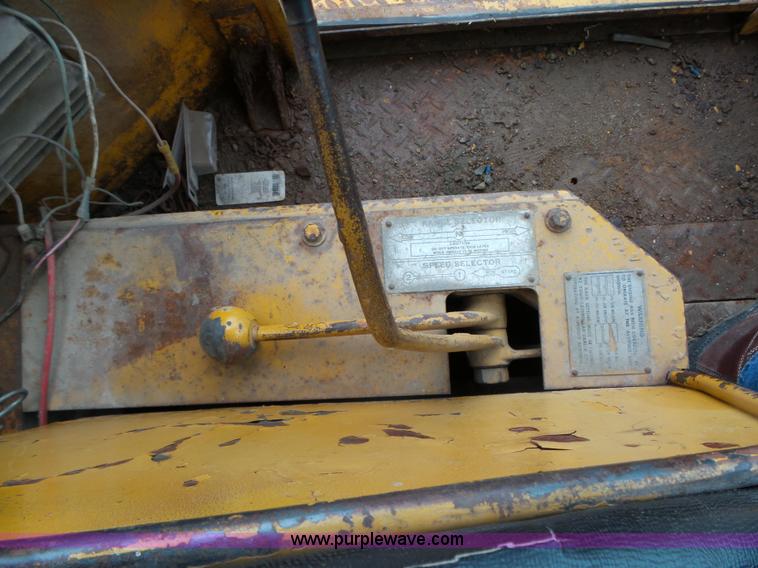 image for item L5701 1965 Caterpillar 966B wheel loader