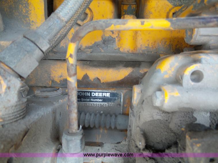 image for item L5702 1990 John Deere 772BH motor grader