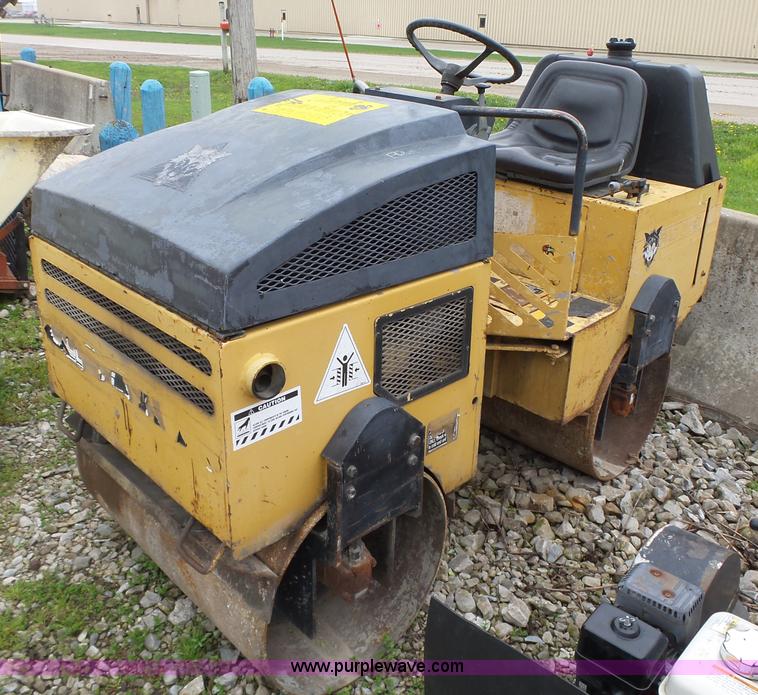 image for item L5703 Stone DDR-3100 double drum vibratory roller