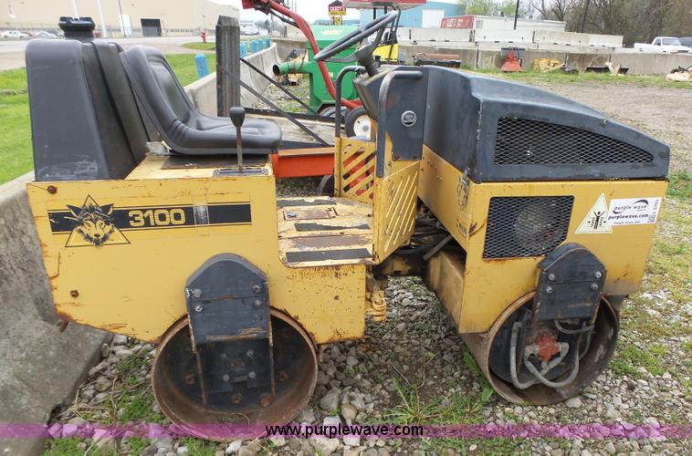 image for item L5703 Stone DDR-3100 double drum vibratory roller